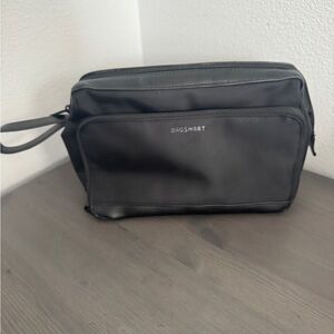 BAGSMART Toiletry Bag for Men Dopp Kit Water Resistant Black